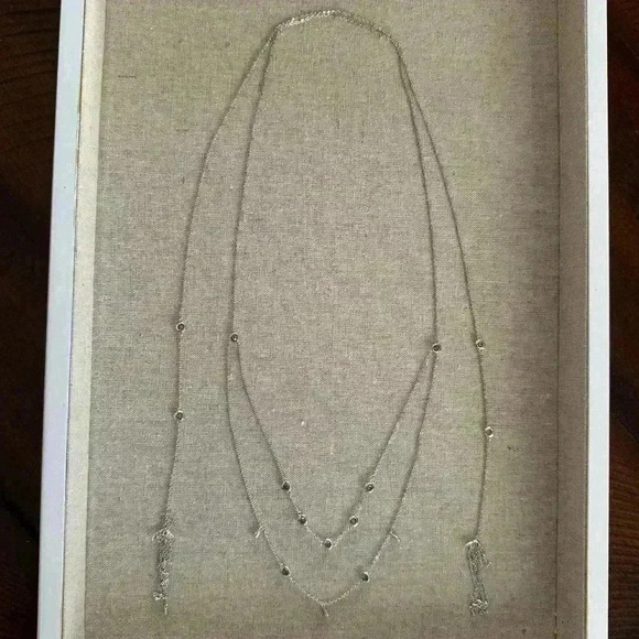 Stella &  Dot Silver Wrap Necklace - Picture 6 of 6